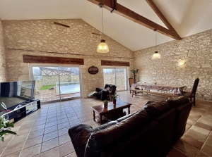 Main House with Guest Gite, Swimming Pool ad Land
