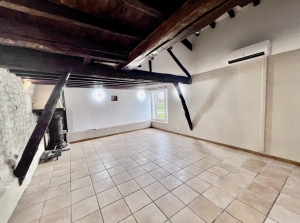 Main House with Guest Gite, Swimming Pool ad Land
