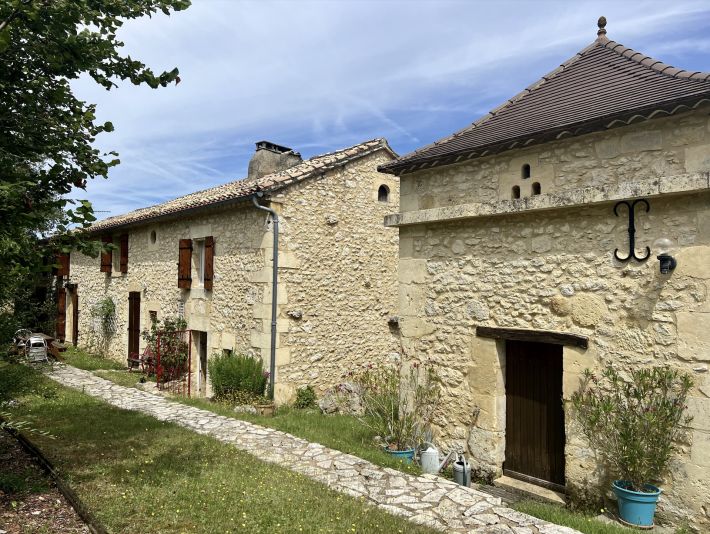 Detached Country House with Open Views