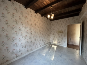 Detached House with Garden and Open View