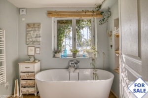 Beautiful House and Garden, Possible BnB Prospect