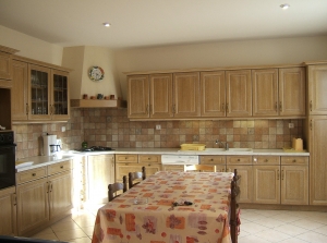 Detached Country House with Swimming Pool