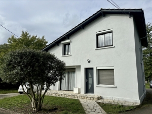 Detached Country House with Outbuildings