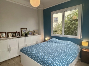 Delightful Detached House with Garden