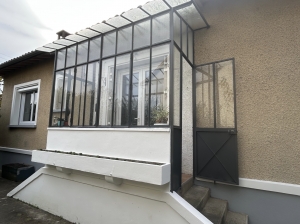 Delightful Detached House with Garden