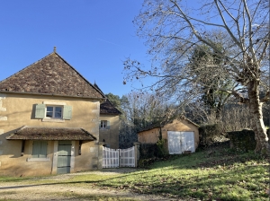 Beautiful Main House, Guest Cottage in 25 Hectares