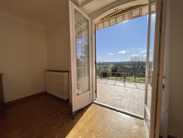 Detached Country House with Open Views
