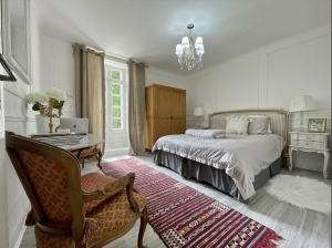 Beautiful Manor House with Stunning Views