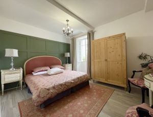 Beautiful Manor House with Stunning Views