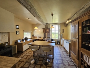 Detached Country House with Large Pool and Business