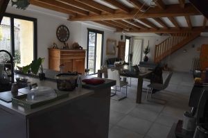 Detached Country House with Pool and Open Views