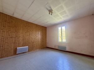Detached Country House with Outbuilding