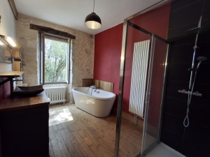 Village House, Ideal Holiday Home