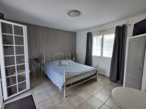 Contemporary Detached Villa with Pool