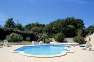 Contemporary Detached Villa with Pool