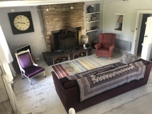 Completely Charming House with Garden