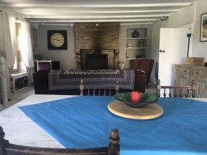 Completely Charming House with Garden