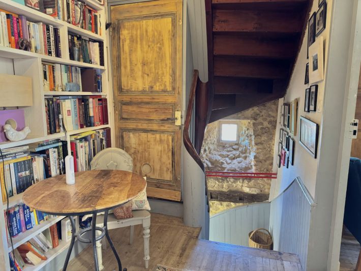 Charming Characterful House with Garden and Panoramic Views