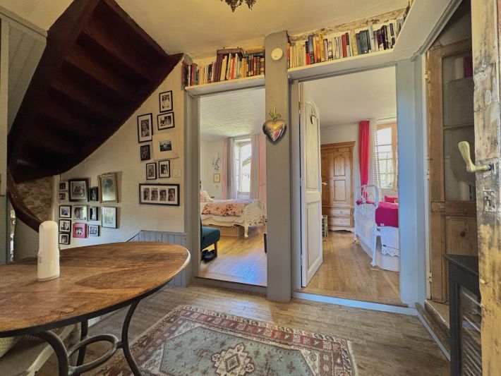 Charming Characterful House with Garden and Panoramic Views