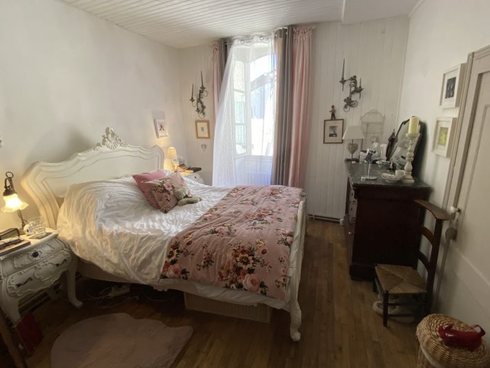 Charming Characterful House with Garden and Panoramic Views
