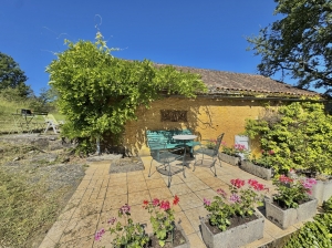 Detached Country House with Guest Gite