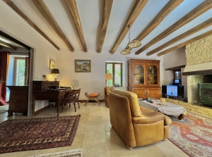 Detached Country House with Swimming Pool and Open Views