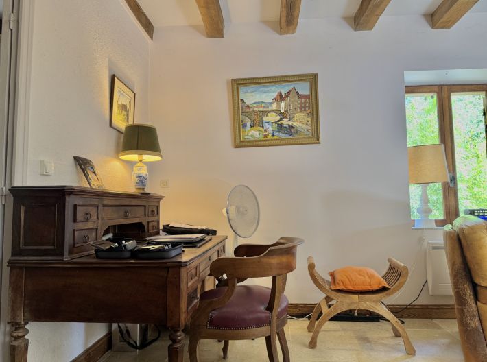 Detached Country House with Swimming Pool and Open Views