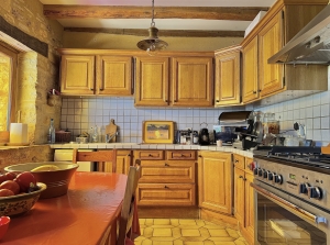 Detached Country House with Swimming Pool and Open Views