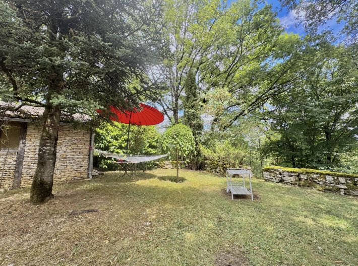 Detached Country House with Swimming Pool and Open Views