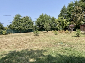 Detached House with Landscaped Garden by the Coast