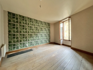 Town House with Huge Potential