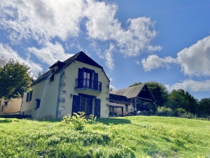 Country House with Guest Gite, Swimming Pool and Open Views