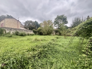 Charming House with Garage, Ideal Holiday Home