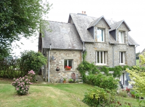 Beautiful Detached House and Landscaped Garden