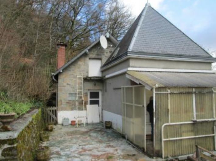 SLD02455 Sold By Cle France