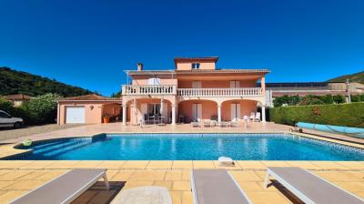 Beautiful Villa With Swimming Pool And Open Views