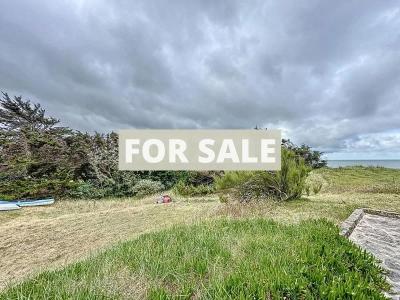 Detached Sea Front Property With Open View
