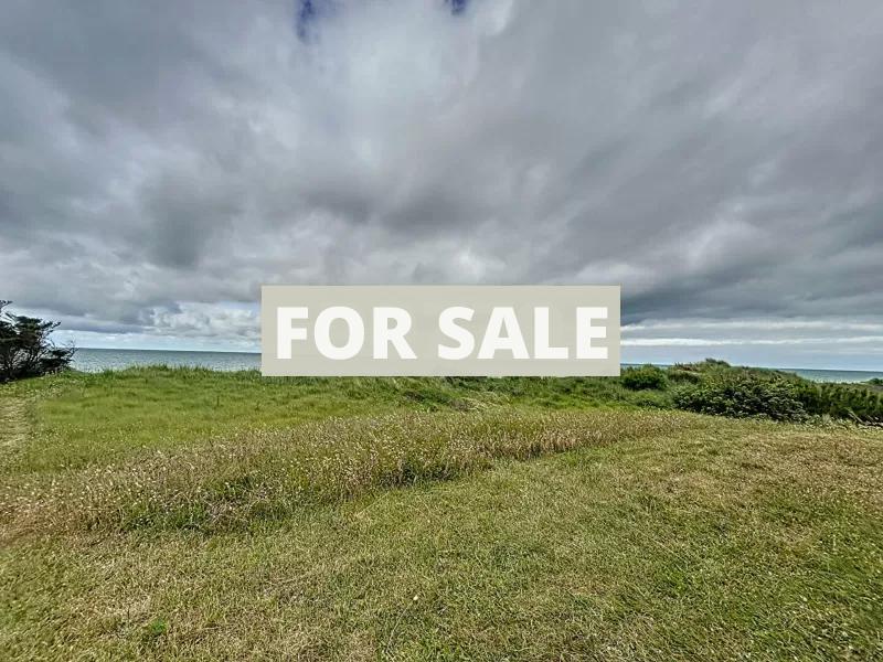 Detached Sea Front Property With Open View