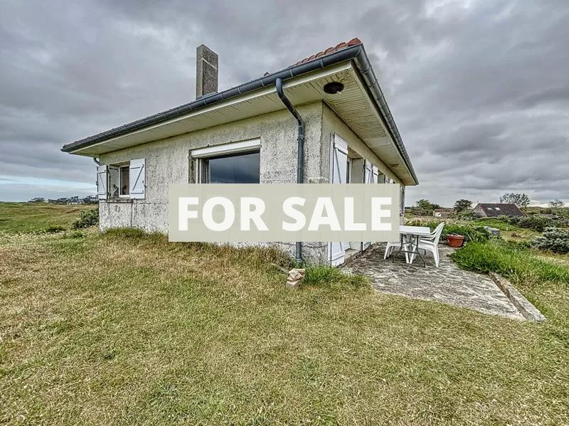 Detached Sea Front Property With Open View