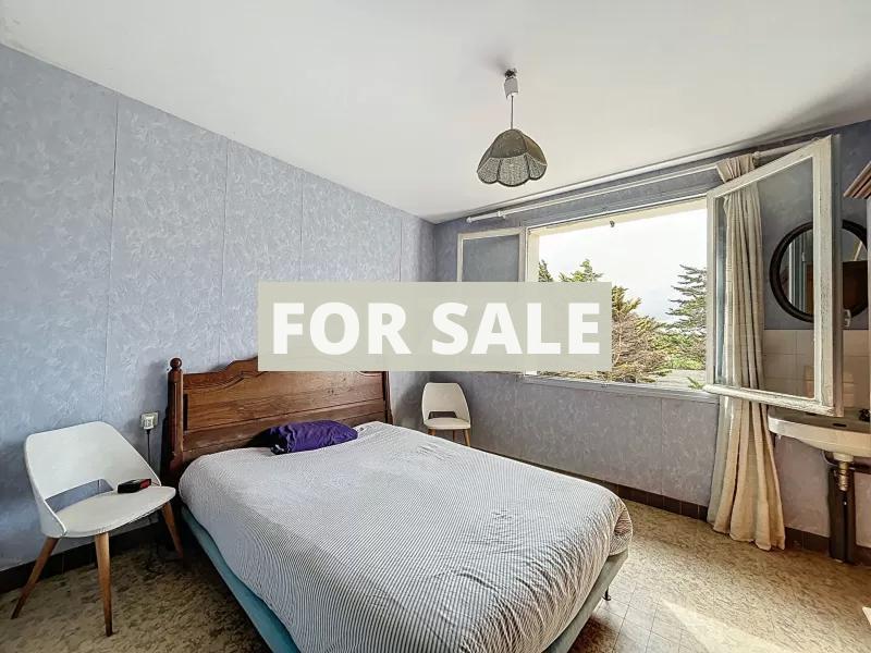 Detached Sea Front Property With Open View