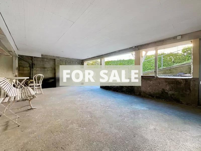 Detached House with Garden by the Coast