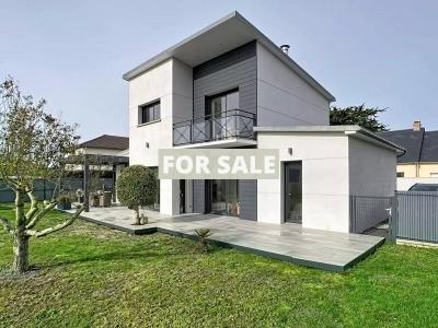 Contemporary Detached House by the Coast