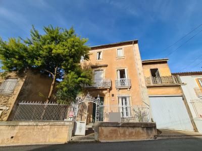 Bourgeoise House And Independent Guest Gite, Courtyards And Garden.