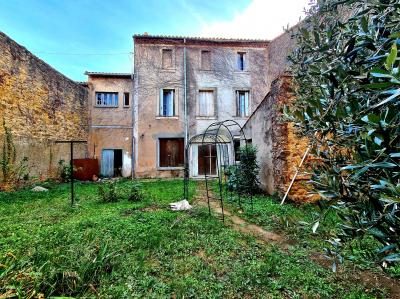 Bourgeoise House, Independent Guest Gite, Courtyard, Garden