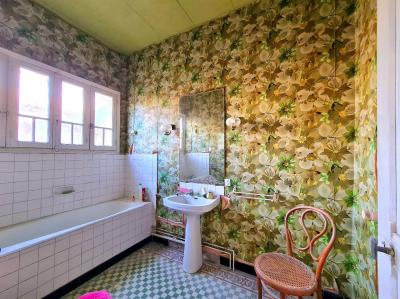 Bourgeoise House, Independent Guest Gite, Courtyard, Garden
