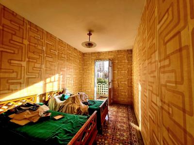 Bourgeoise House, Independent Guest Gite, Courtyard, Garden