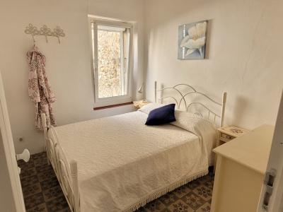 Former Winegrower's House for Conversion Into A Large Family Home