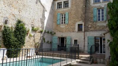 Character Bourgeoise Home With Terrace And Courtyard With Pool