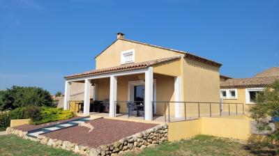 Detached Villa with Open Countryside Views