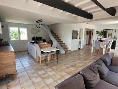 Detached Villa with Open Countryside Views
